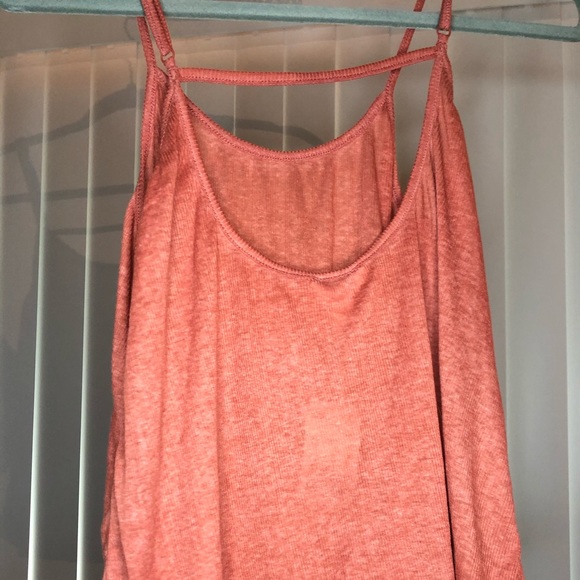 Tank - Picture 4 of 5